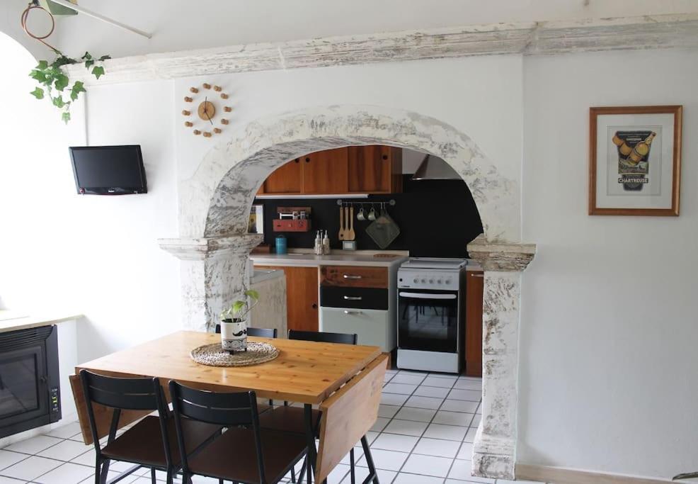 Monte SantʼAngelo Casa Masseria Dell'800 Gargano. Le Mignole מראה חיצוני תמונה